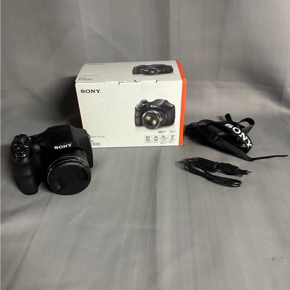 Sony Cybershot DSC H300 Digital Camera - Brand New